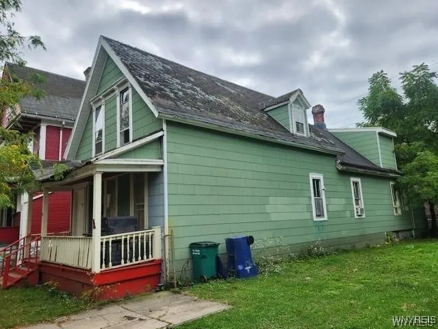90 18th Street, Buffalo, New York 14213, Buffalo, New York 14213, 3 Bedrooms Bedrooms, ,2 BathroomsBathrooms,Residential,Closed,90 18th Street, Buffalo, New York 14213,0,B1590970