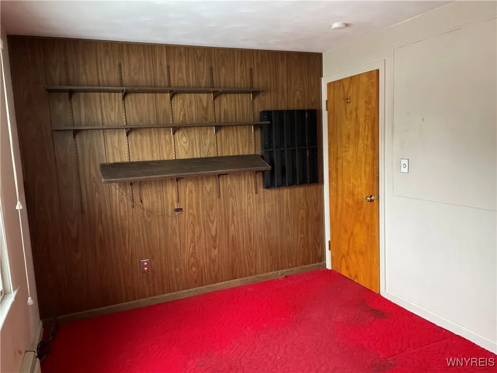 8315 Hirschwood Drive, Clarence, New York 14221, Clarence, New York 14221, 3 Bedrooms Bedrooms, 8 Rooms Rooms,1 BathroomBathrooms,Residential,Closed,8315 Hirschwood Drive, Clarence, New York 14221,0,B1590871