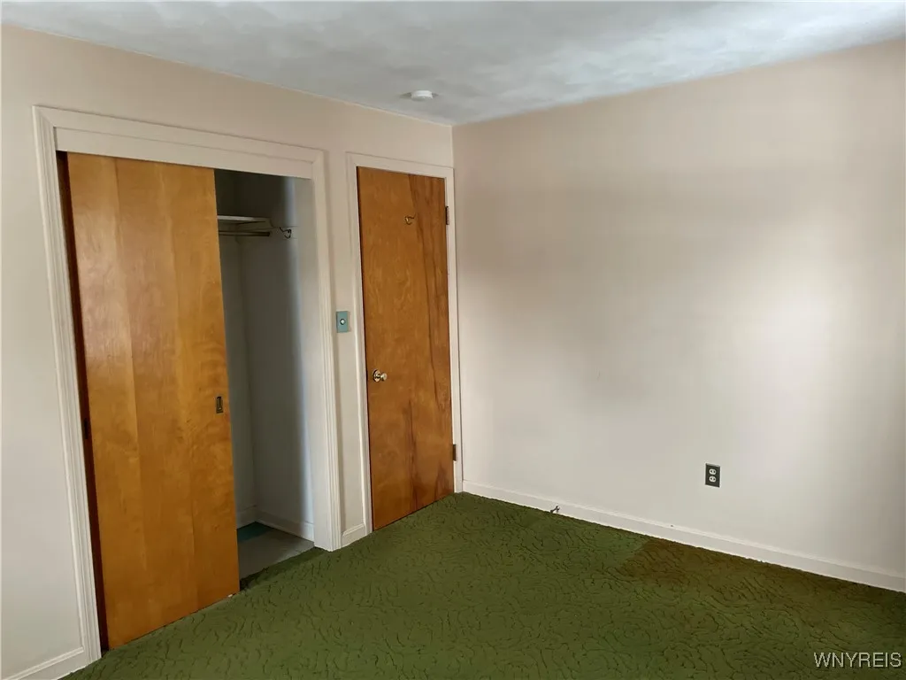 8315 Hirschwood Drive, Clarence, New York 14221, Clarence, New York 14221, 3 Bedrooms Bedrooms, 8 Rooms Rooms,1 BathroomBathrooms,Residential,Closed,8315 Hirschwood Drive, Clarence, New York 14221,0,B1590871