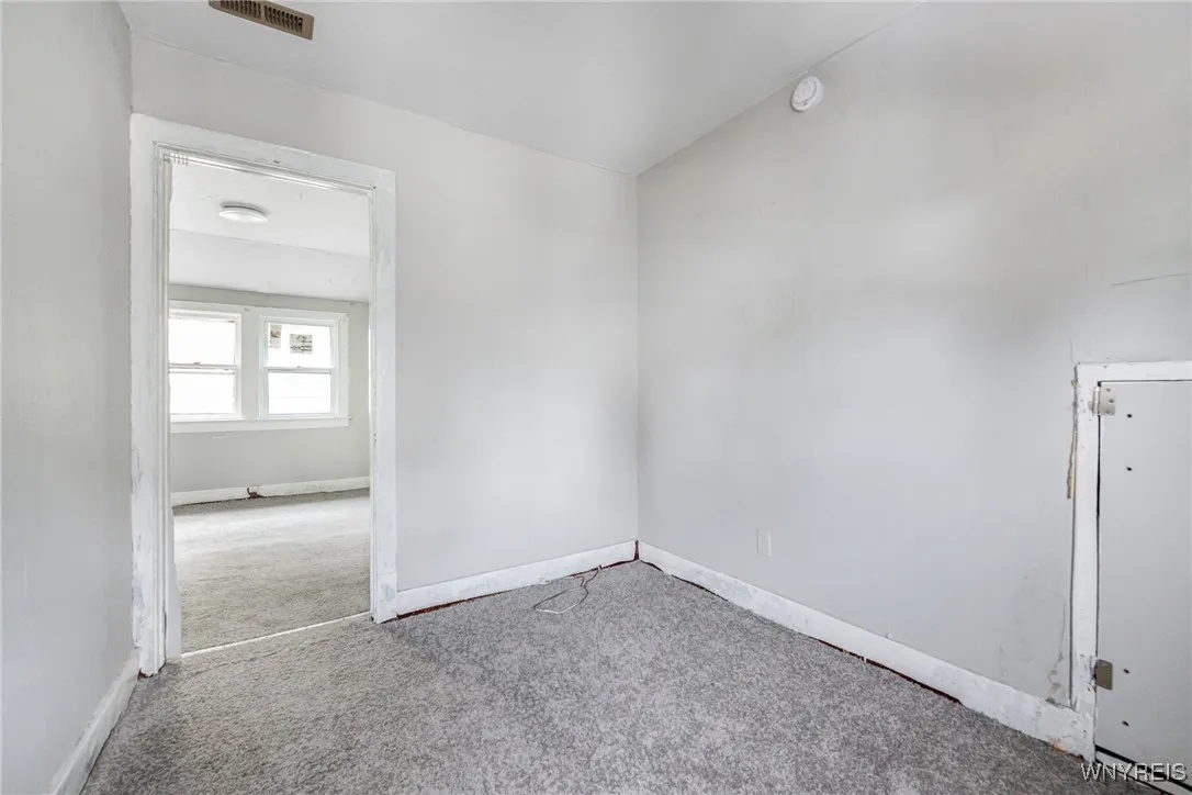 81 Schutrum Street, Buffalo, New York 14212, Buffalo, New York 14212, 5 Bedrooms Bedrooms, ,2 BathroomsBathrooms,Residential,Closed,81 Schutrum Street, Buffalo, New York 14212,0,B1591021