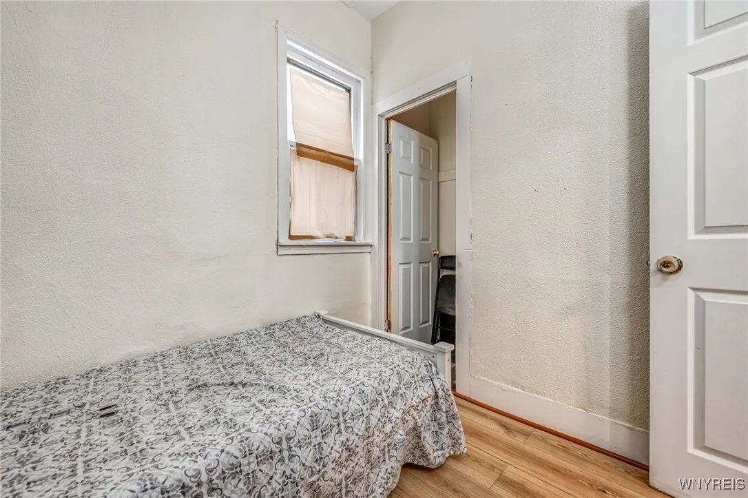 81 Schutrum Street, Buffalo, New York 14212, Buffalo, New York 14212, 5 Bedrooms Bedrooms, ,2 BathroomsBathrooms,Residential,Closed,81 Schutrum Street, Buffalo, New York 14212,0,B1591021