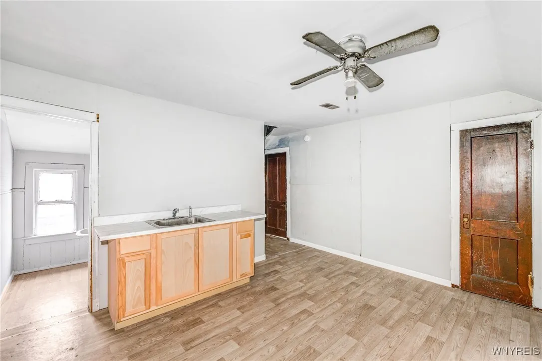 81 Schutrum Street, Buffalo, New York 14212, Buffalo, New York 14212, 5 Bedrooms Bedrooms, ,2 BathroomsBathrooms,Residential,Closed,81 Schutrum Street, Buffalo, New York 14212,0,B1591021