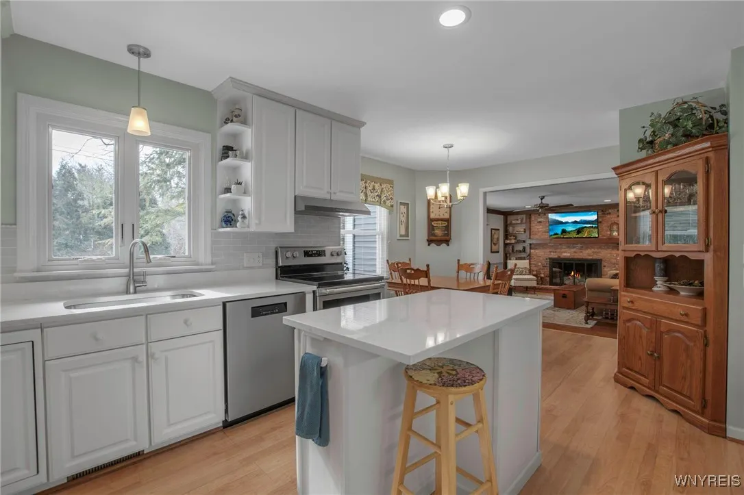 72 Wood Acres Drive, Amherst, New York 14051, Amherst, New York 14051, 4 Bedrooms Bedrooms, 10 Rooms Rooms,3 BathroomsBathrooms,Residential,Closed,72 Wood Acres Drive, Amherst, New York 14051,0,B1590770