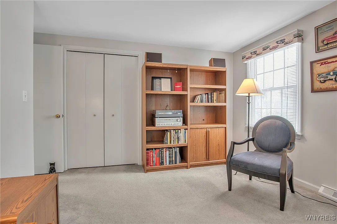 72 Wood Acres Drive, Amherst, New York 14051, Amherst, New York 14051, 4 Bedrooms Bedrooms, 10 Rooms Rooms,3 BathroomsBathrooms,Residential,Closed,72 Wood Acres Drive, Amherst, New York 14051,0,B1590770