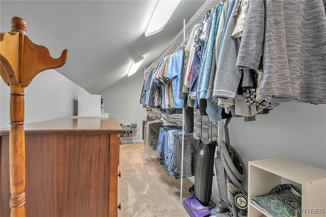 72 Wood Acres Drive, Amherst, New York 14051, Amherst, New York 14051, 4 Bedrooms Bedrooms, 10 Rooms Rooms,3 BathroomsBathrooms,Residential,Closed,72 Wood Acres Drive, Amherst, New York 14051,0,B1590770