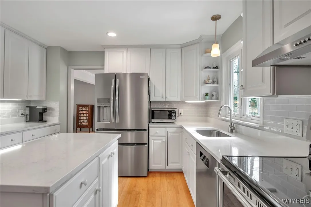 72 Wood Acres Drive, Amherst, New York 14051, Amherst, New York 14051, 4 Bedrooms Bedrooms, 10 Rooms Rooms,3 BathroomsBathrooms,Residential,Closed,72 Wood Acres Drive, Amherst, New York 14051,0,B1590770