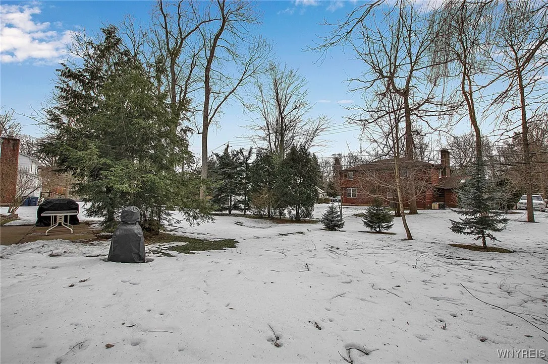 72 Wood Acres Drive, Amherst, New York 14051, Amherst, New York 14051, 4 Bedrooms Bedrooms, 10 Rooms Rooms,3 BathroomsBathrooms,Residential,Closed,72 Wood Acres Drive, Amherst, New York 14051,0,B1590770