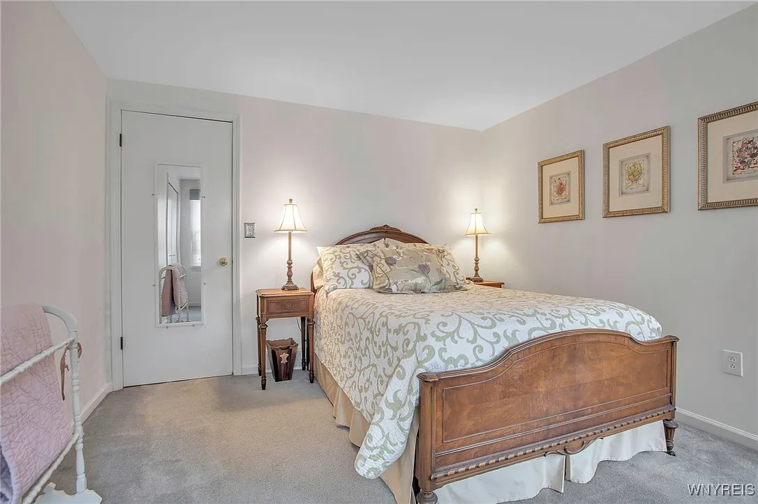 72 Wood Acres Drive, Amherst, New York 14051, Amherst, New York 14051, 4 Bedrooms Bedrooms, 10 Rooms Rooms,3 BathroomsBathrooms,Residential,Closed,72 Wood Acres Drive, Amherst, New York 14051,0,B1590770