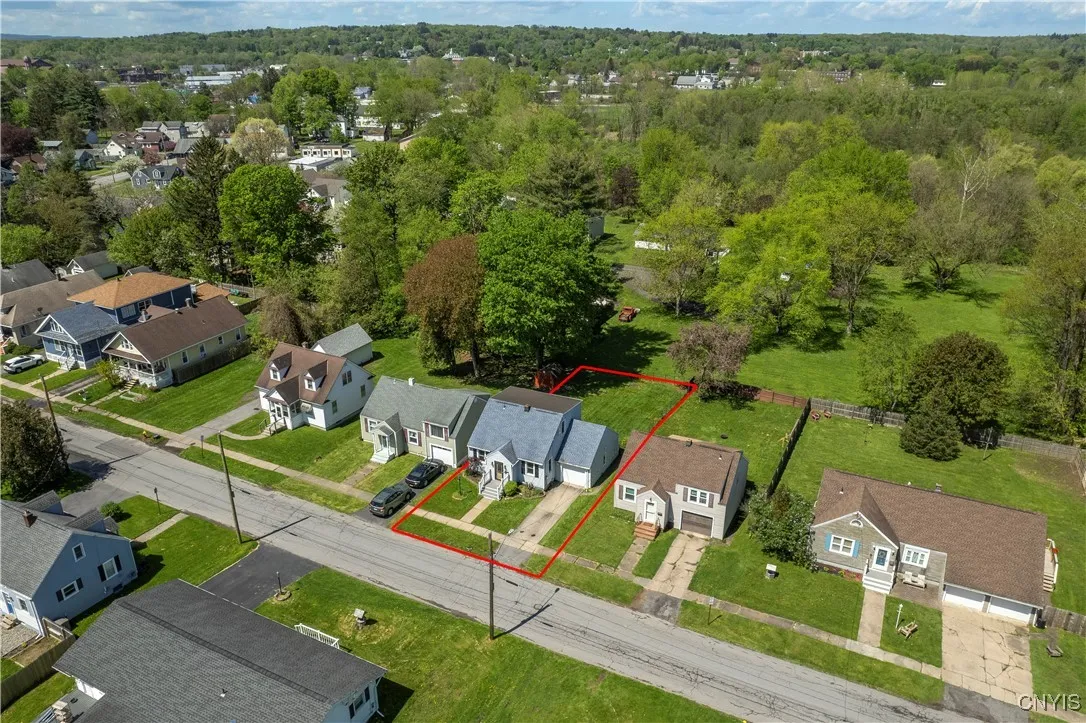 15 Bayliss Avenue, Whitestown, New York 13495, Whitestown, New York 13495, 4 Bedrooms Bedrooms, 7 Rooms Rooms,1 BathroomBathrooms,Residential,Closed,15 Bayliss Avenue, Whitestown, New York 13495,0,S1591166