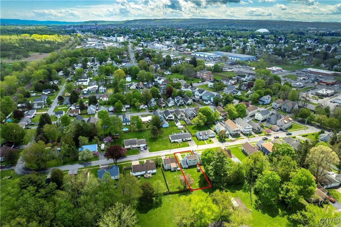15 Bayliss Avenue, Whitestown, New York 13495, Whitestown, New York 13495, 4 Bedrooms Bedrooms, 7 Rooms Rooms,1 BathroomBathrooms,Residential,Closed,15 Bayliss Avenue, Whitestown, New York 13495,0,S1591166