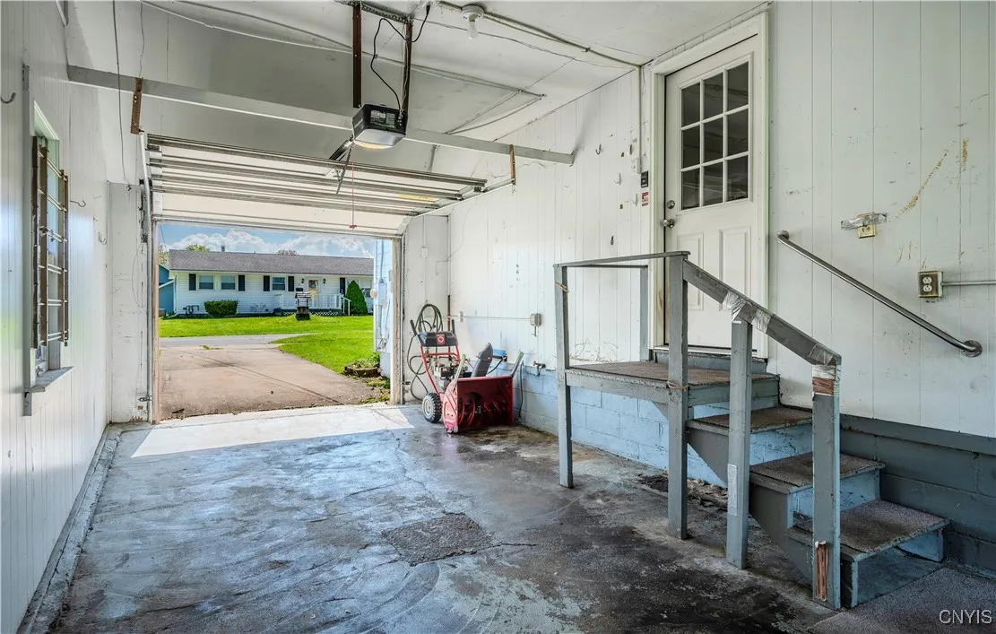 15 Bayliss Avenue, Whitestown, New York 13495, Whitestown, New York 13495, 4 Bedrooms Bedrooms, 7 Rooms Rooms,1 BathroomBathrooms,Residential,Closed,15 Bayliss Avenue, Whitestown, New York 13495,0,S1591166