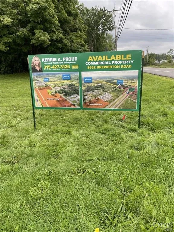 8662 Brewerton Road, Cicero, New York 13039, Cicero, New York 13039, ,Commercial Sale,For Sale,8662 Brewerton Road, Cicero, New York 13039,S1591177