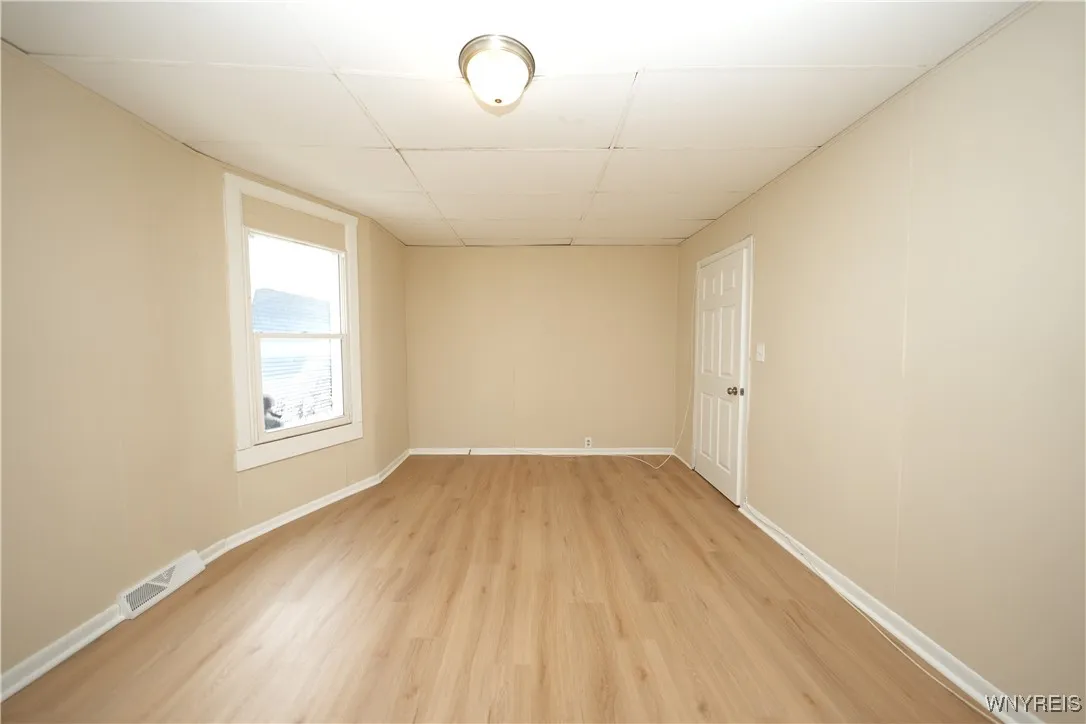 137 Lockwood Avenue, Buffalo, New York 14220, Buffalo, New York 14220, 5 Bedrooms Bedrooms, ,2 BathroomsBathrooms,Residential,Closed,137 Lockwood Avenue, Buffalo, New York 14220,0,B1591152