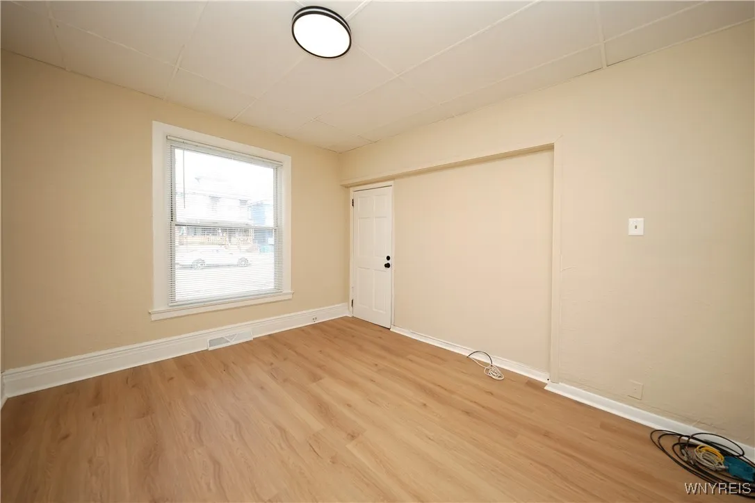 137 Lockwood Avenue, Buffalo, New York 14220, Buffalo, New York 14220, 5 Bedrooms Bedrooms, ,2 BathroomsBathrooms,Residential,Closed,137 Lockwood Avenue, Buffalo, New York 14220,0,B1591152