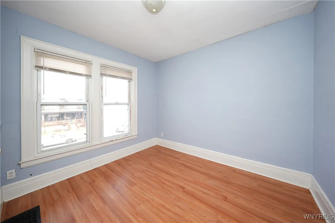 137 Lockwood Avenue, Buffalo, New York 14220, Buffalo, New York 14220, 5 Bedrooms Bedrooms, ,2 BathroomsBathrooms,Residential,Closed,137 Lockwood Avenue, Buffalo, New York 14220,0,B1591152