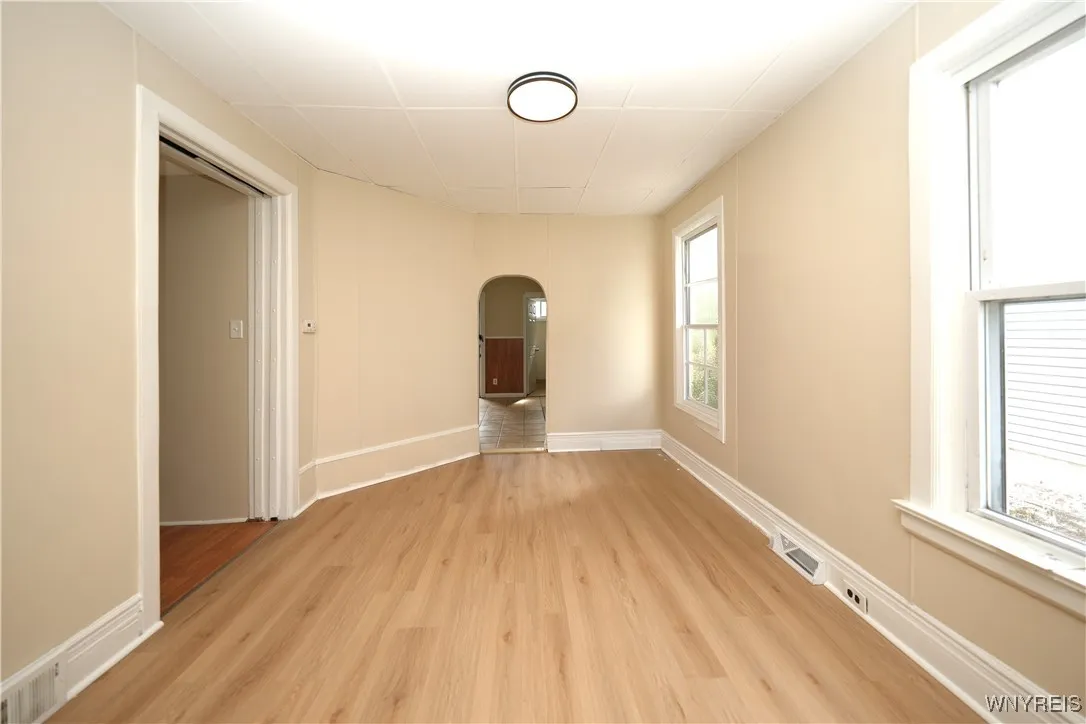 137 Lockwood Avenue, Buffalo, New York 14220, Buffalo, New York 14220, 5 Bedrooms Bedrooms, ,2 BathroomsBathrooms,Residential,Closed,137 Lockwood Avenue, Buffalo, New York 14220,0,B1591152