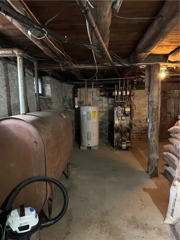 5 Follett Street, Otego, New York 13825, Otego, New York 13825, 4 Bedrooms Bedrooms, 9 Rooms Rooms,1 BathroomBathrooms,Residential,Closed,5 Follett Street, Otego, New York 13825,R1589863