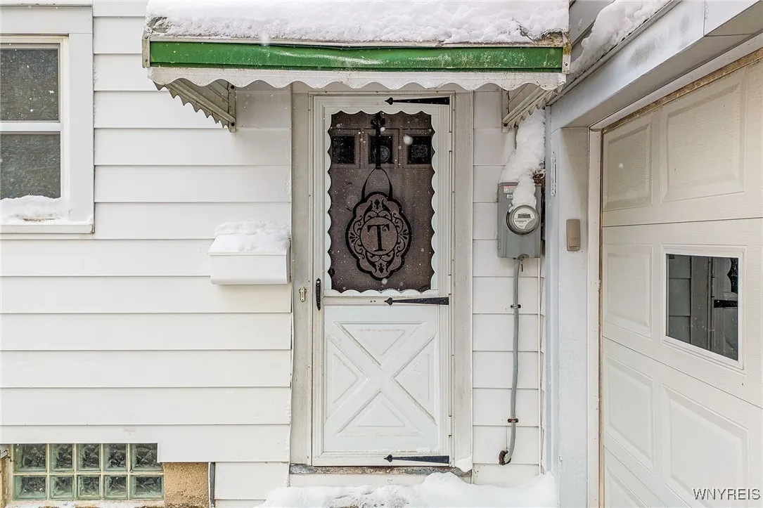 178 Kenview Boulevard, Cheektowaga, New York 14215, Cheektowaga, New York 14215, 3 Bedrooms Bedrooms, 6 Rooms Rooms,2 BathroomsBathrooms,Residential,Closed,178 Kenview Boulevard, Cheektowaga, New York 14215,0,B1589860