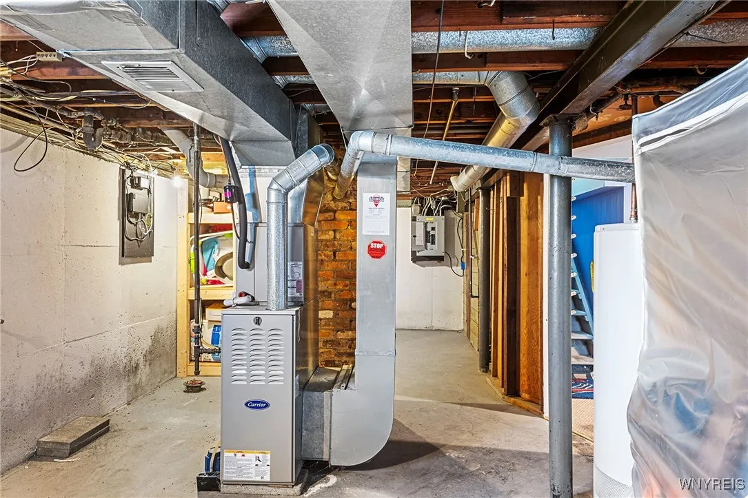 178 Kenview Boulevard, Cheektowaga, New York 14215, Cheektowaga, New York 14215, 3 Bedrooms Bedrooms, 6 Rooms Rooms,2 BathroomsBathrooms,Residential,Closed,178 Kenview Boulevard, Cheektowaga, New York 14215,0,B1589860