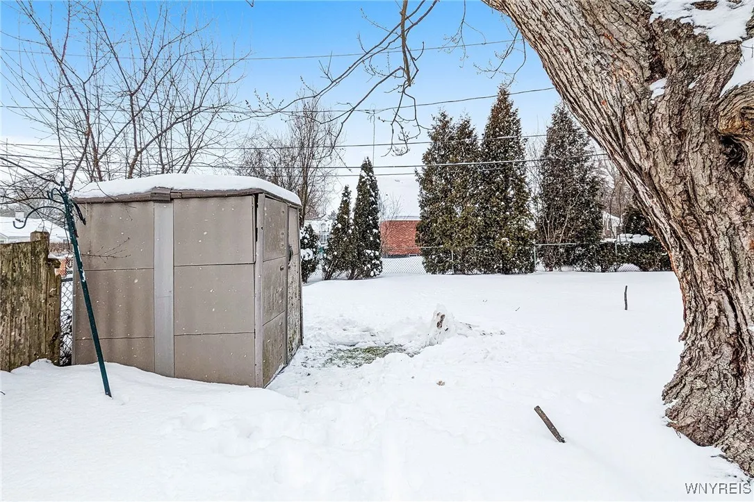 178 Kenview Boulevard, Cheektowaga, New York 14215, Cheektowaga, New York 14215, 3 Bedrooms Bedrooms, 6 Rooms Rooms,2 BathroomsBathrooms,Residential,Closed,178 Kenview Boulevard, Cheektowaga, New York 14215,0,B1589860