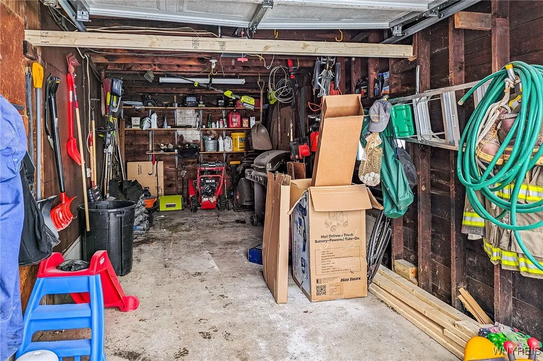 178 Kenview Boulevard, Cheektowaga, New York 14215, Cheektowaga, New York 14215, 3 Bedrooms Bedrooms, 6 Rooms Rooms,2 BathroomsBathrooms,Residential,Closed,178 Kenview Boulevard, Cheektowaga, New York 14215,0,B1589860