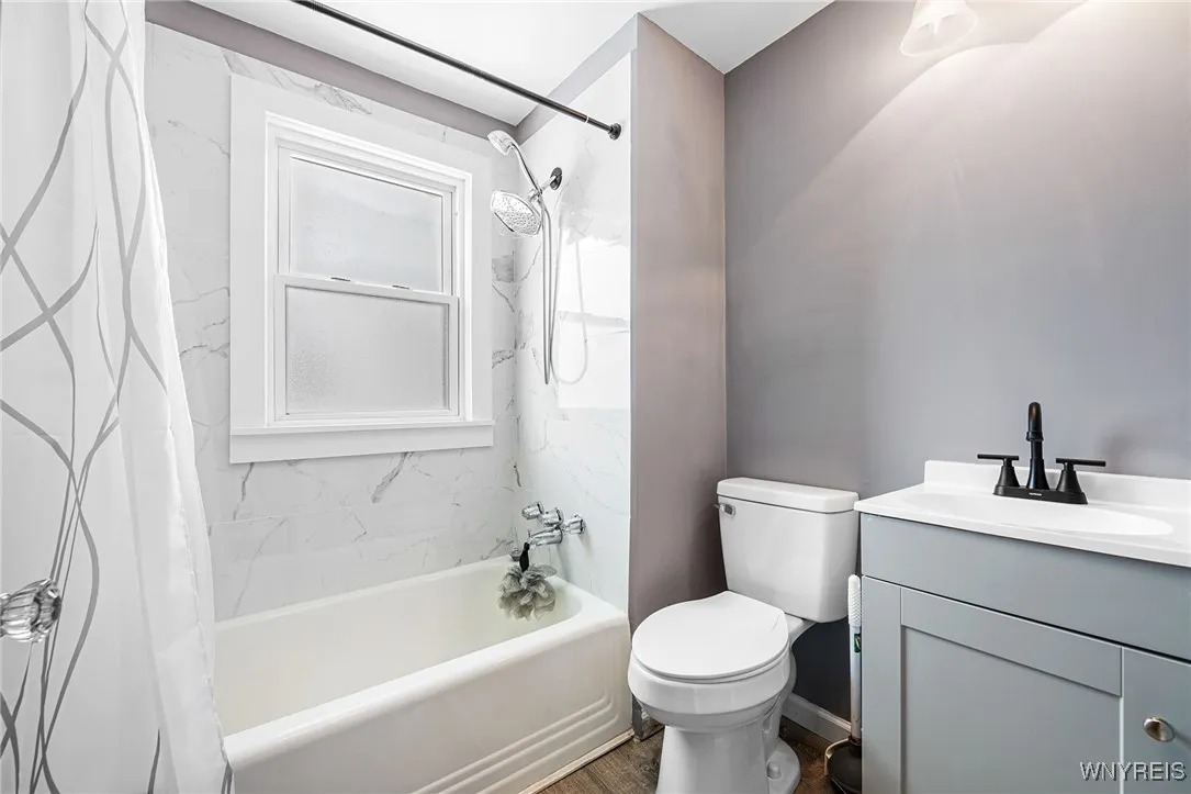 178 Kenview Boulevard, Cheektowaga, New York 14215, Cheektowaga, New York 14215, 3 Bedrooms Bedrooms, 6 Rooms Rooms,2 BathroomsBathrooms,Residential,Closed,178 Kenview Boulevard, Cheektowaga, New York 14215,0,B1589860