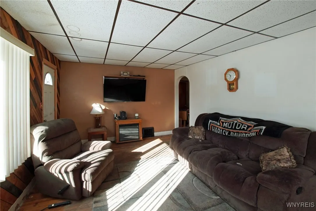 140 East Prospect Avenue, Hamburg, New York 14075, Hamburg, New York 14075, 3 Bedrooms Bedrooms, 7 Rooms Rooms,1 BathroomBathrooms,Residential,Closed,140 East Prospect Avenue, Hamburg, New York 14075,0,B1589050