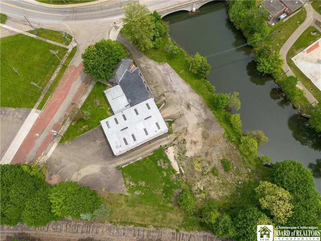 145 Fairmount Avenue, Jamestown, New York 14701, Jamestown, New York 14701, ,Commercial Sale,For Sale,145 Fairmount Avenue, Jamestown, New York 14701,R1591141