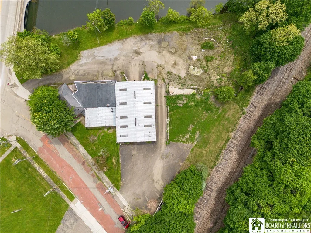 145 Fairmount Avenue, Jamestown, New York 14701, Jamestown, New York 14701, ,Commercial Sale,For Sale,145 Fairmount Avenue, Jamestown, New York 14701,R1591141