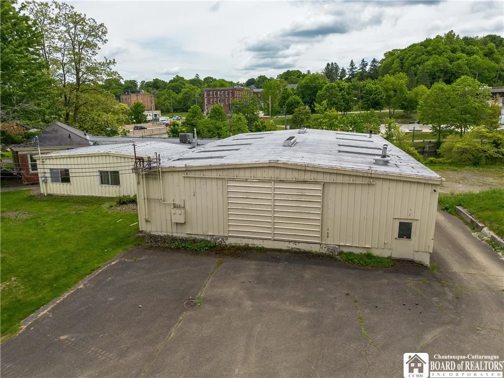 145 Fairmount Avenue, Jamestown, New York 14701, Jamestown, New York 14701, ,Commercial Sale,For Sale,145 Fairmount Avenue, Jamestown, New York 14701,R1591141