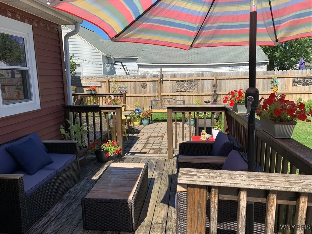 533 Capen Boulevard, Amherst, New York 14226, Amherst, New York 14226, 3 Bedrooms Bedrooms, 13 Rooms Rooms,2 BathroomsBathrooms,Residential,Closed,533 Capen Boulevard, Amherst, New York 14226,0,B1591314