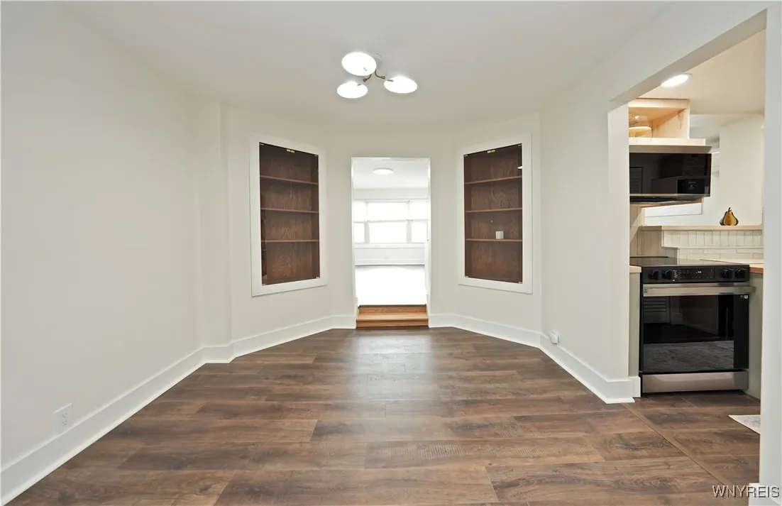 115 Koenig Road, Tonawanda-town, New York 14150, Tonawanda, New York 14150, 3 Bedrooms Bedrooms, 9 Rooms Rooms,1 BathroomBathrooms,Residential,Closed,115 Koenig Road, Tonawanda-town, New York 14150,0,B1591349