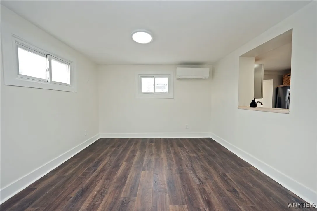 115 Koenig Road, Tonawanda-town, New York 14150, Tonawanda, New York 14150, 3 Bedrooms Bedrooms, 9 Rooms Rooms,1 BathroomBathrooms,Residential,Closed,115 Koenig Road, Tonawanda-town, New York 14150,0,B1591349