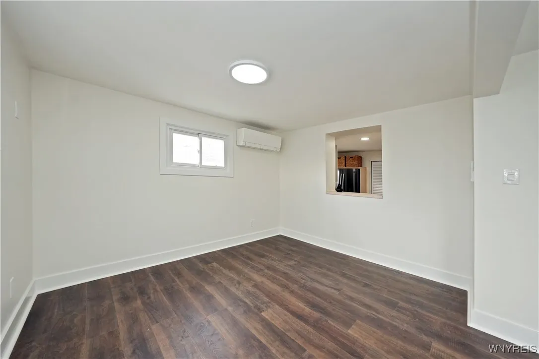 115 Koenig Road, Tonawanda-town, New York 14150, Tonawanda, New York 14150, 3 Bedrooms Bedrooms, 9 Rooms Rooms,1 BathroomBathrooms,Residential,Closed,115 Koenig Road, Tonawanda-town, New York 14150,0,B1591349
