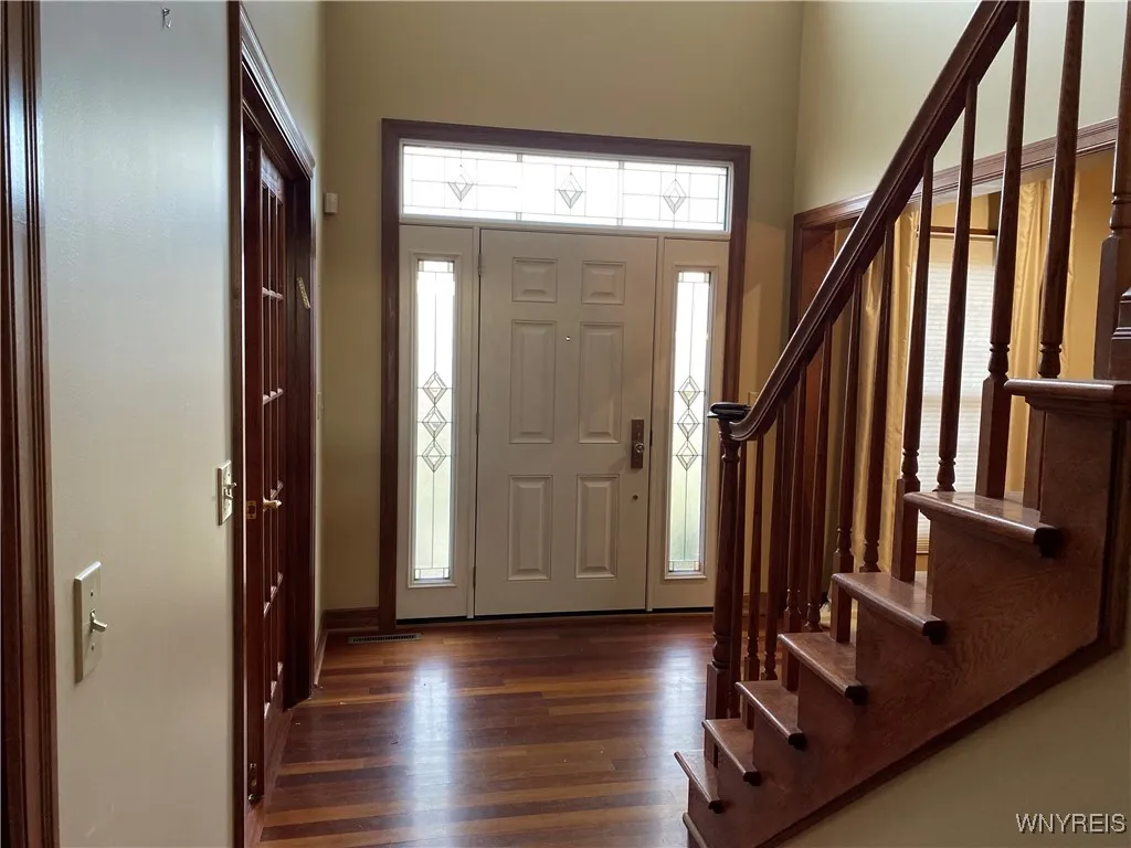 66 Forestglen Circle, Amherst, New York 14221, Amherst, New York 14221, 4 Bedrooms Bedrooms, 9 Rooms Rooms,2 BathroomsBathrooms,Residential,Closed,66 Forestglen Circle, Amherst, New York 14221,0,B1591223