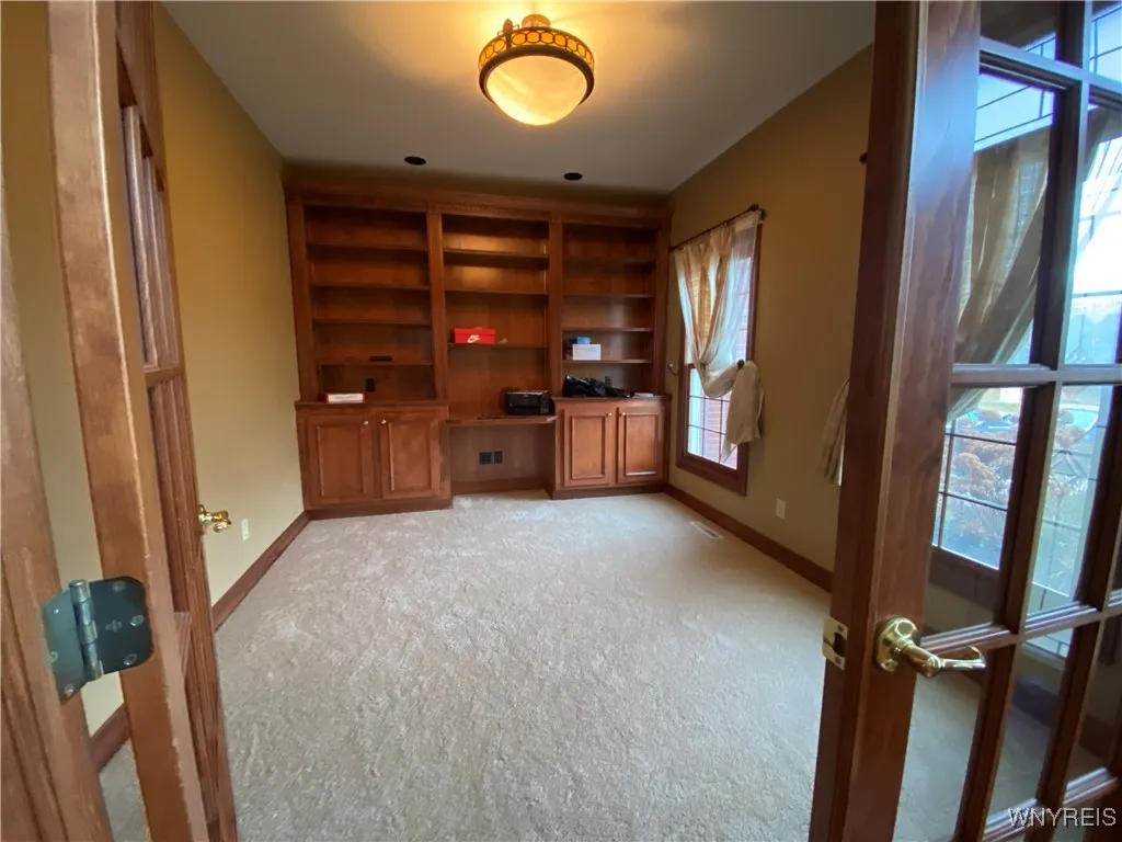 66 Forestglen Circle, Amherst, New York 14221, Amherst, New York 14221, 4 Bedrooms Bedrooms, 9 Rooms Rooms,2 BathroomsBathrooms,Residential,Closed,66 Forestglen Circle, Amherst, New York 14221,0,B1591223