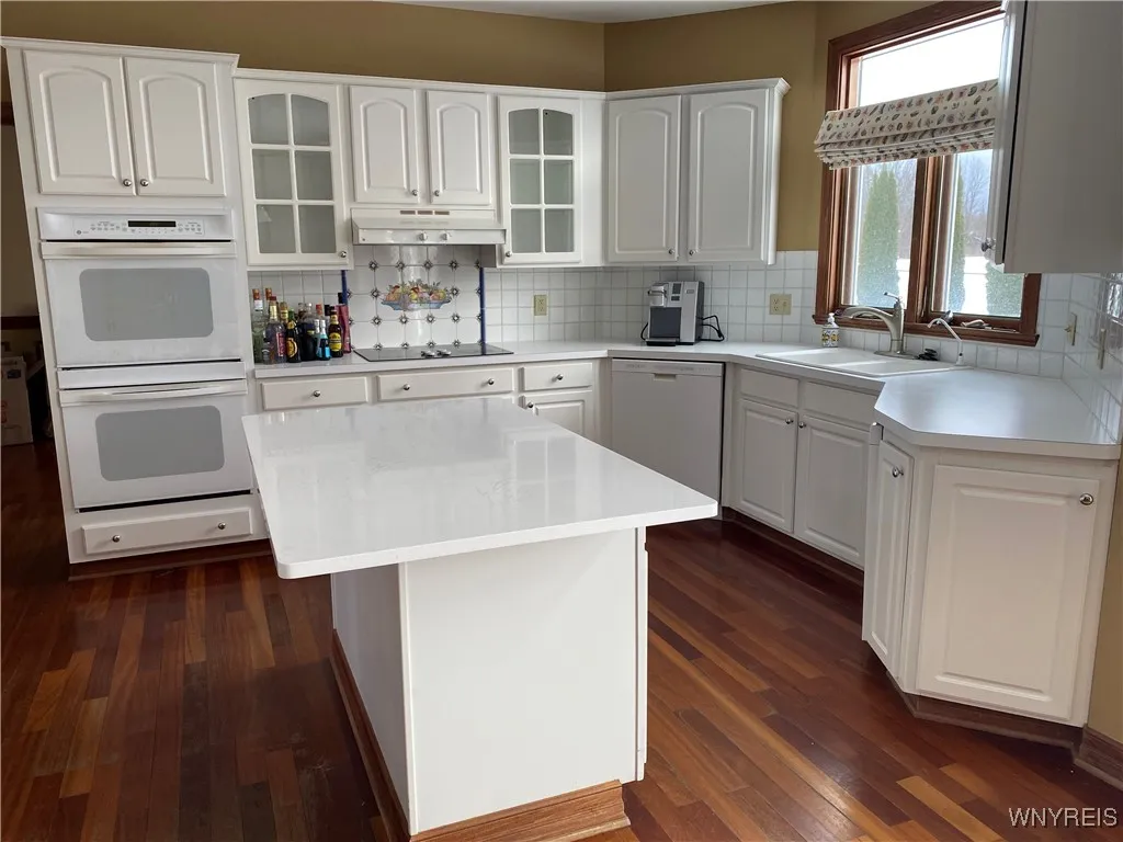 66 Forestglen Circle, Amherst, New York 14221, Amherst, New York 14221, 4 Bedrooms Bedrooms, 9 Rooms Rooms,2 BathroomsBathrooms,Residential,Closed,66 Forestglen Circle, Amherst, New York 14221,0,B1591223