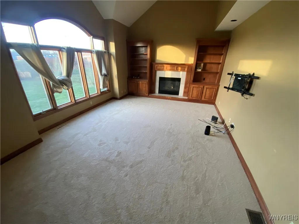 66 Forestglen Circle, Amherst, New York 14221, Amherst, New York 14221, 4 Bedrooms Bedrooms, 9 Rooms Rooms,2 BathroomsBathrooms,Residential,Closed,66 Forestglen Circle, Amherst, New York 14221,0,B1591223