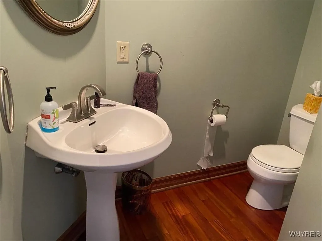 66 Forestglen Circle, Amherst, New York 14221, Amherst, New York 14221, 4 Bedrooms Bedrooms, 9 Rooms Rooms,2 BathroomsBathrooms,Residential,Closed,66 Forestglen Circle, Amherst, New York 14221,0,B1591223