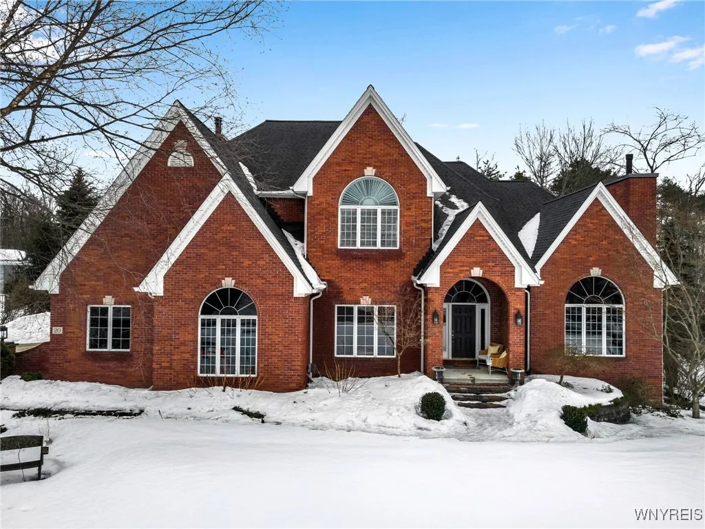 20 Lakeridge South Drive, Orchard Park, New York 1, Orchard Park, New York 14127, 5 Bedrooms Bedrooms, 10 Rooms Rooms,3 BathroomsBathrooms,Residential,Closed,20 Lakeridge South Drive, Orchard Park, New York 1,B1590210