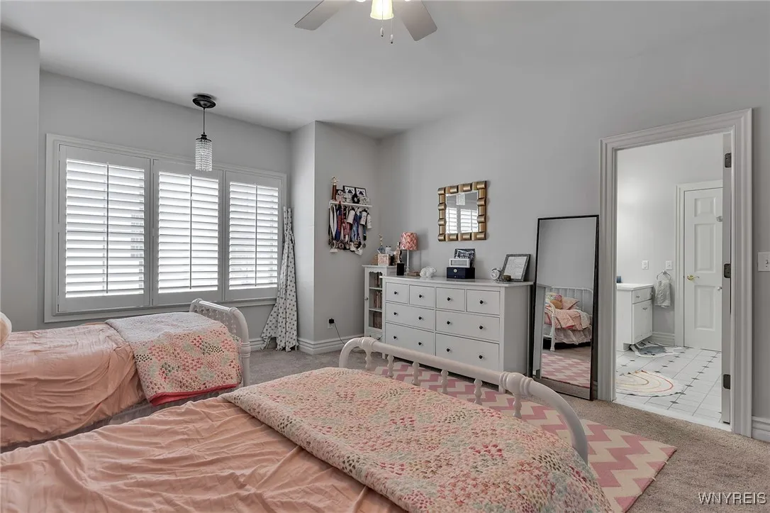 20 Lakeridge South Drive, Orchard Park, New York 1, Orchard Park, New York 14127, 5 Bedrooms Bedrooms, 10 Rooms Rooms,3 BathroomsBathrooms,Residential,Closed,20 Lakeridge South Drive, Orchard Park, New York 1,B1590210