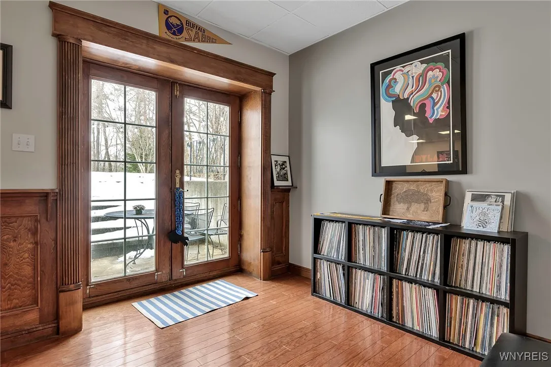 20 Lakeridge South Drive, Orchard Park, New York 1, Orchard Park, New York 14127, 5 Bedrooms Bedrooms, 10 Rooms Rooms,3 BathroomsBathrooms,Residential,Closed,20 Lakeridge South Drive, Orchard Park, New York 1,B1590210