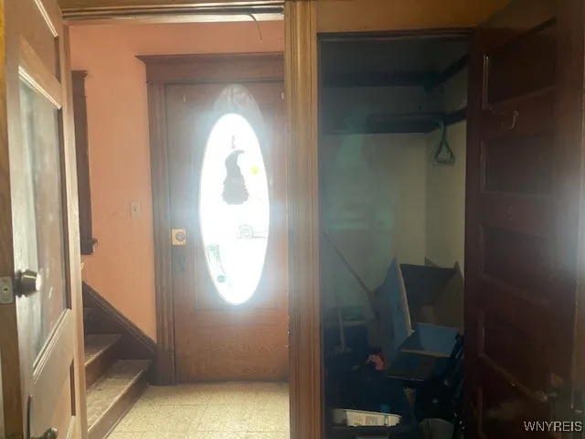 2840 Mckoon Avenue, Niagara Falls, New York 14305, Niagara Falls, New York 14305, 5 Bedrooms Bedrooms, ,2 BathroomsBathrooms,Residential,For Sale,2840 Mckoon Avenue, Niagara Falls, New York 14305,B1590890