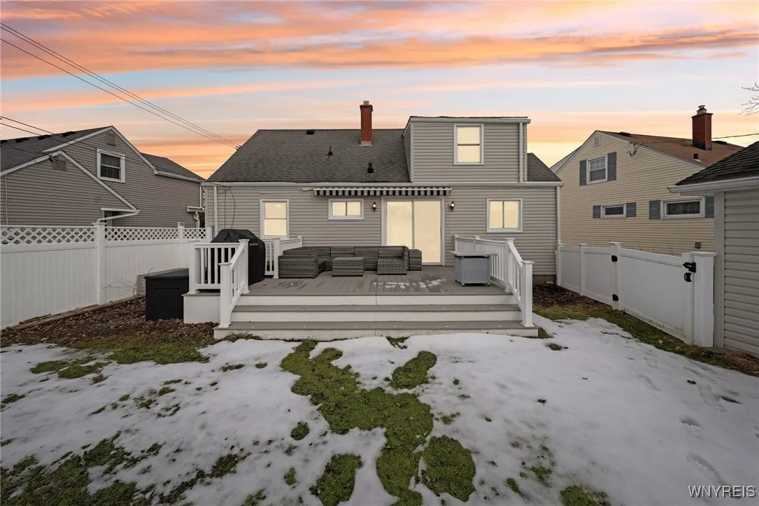 91 Leawood Drive, Tonawanda-town, New York 14150, Tonawanda, New York 14150, 3 Bedrooms Bedrooms, 5 Rooms Rooms,1 BathroomBathrooms,Residential,Closed,91 Leawood Drive, Tonawanda-town, New York 14150,0,B1591480