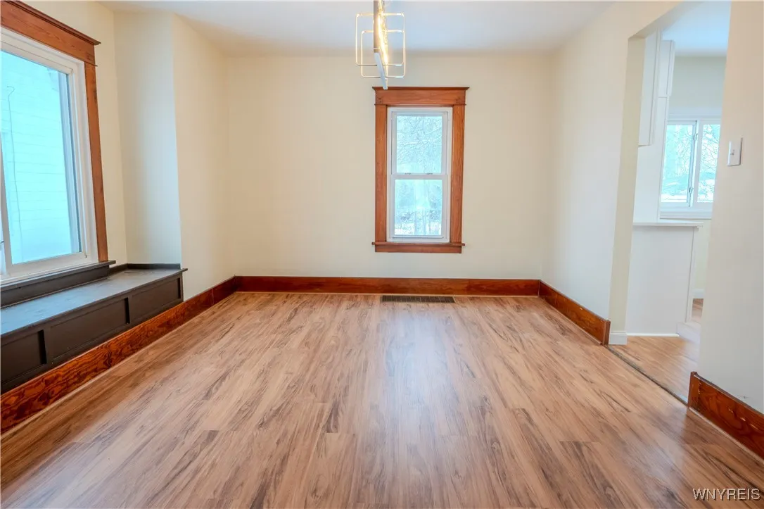 182 Grove Street, Tonawanda-city, New York 14150, Tonawanda, New York 14150, 3 Bedrooms Bedrooms, 6 Rooms Rooms,1 BathroomBathrooms,Residential,Closed,182 Grove Street, Tonawanda-city, New York 14150,0,B1591551