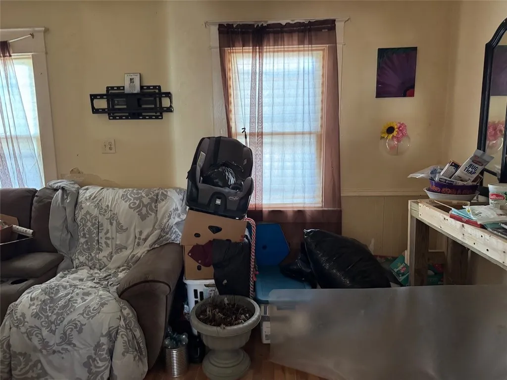 47 18th Street, Buffalo, New York 14213, Buffalo, New York 14213, 8 Bedrooms Bedrooms, ,4 BathroomsBathrooms,Residential,Closed,47 18th Street, Buffalo, New York 14213,0,R1591491