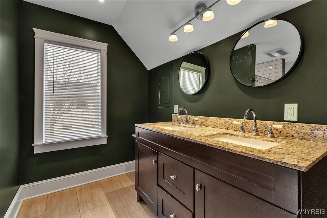 402 Breckenridge Street, Buffalo, New York 14213, Buffalo, New York 14213, 3 Bedrooms Bedrooms, 7 Rooms Rooms,2 BathroomsBathrooms,Residential,Closed,402 Breckenridge Street, Buffalo, New York 14213,0,B1591115