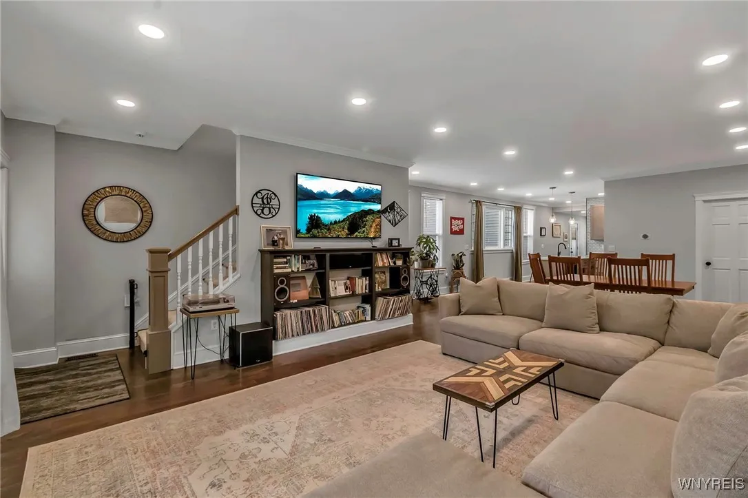402 Breckenridge Street, Buffalo, New York 14213, Buffalo, New York 14213, 3 Bedrooms Bedrooms, 7 Rooms Rooms,2 BathroomsBathrooms,Residential,Closed,402 Breckenridge Street, Buffalo, New York 14213,0,B1591115