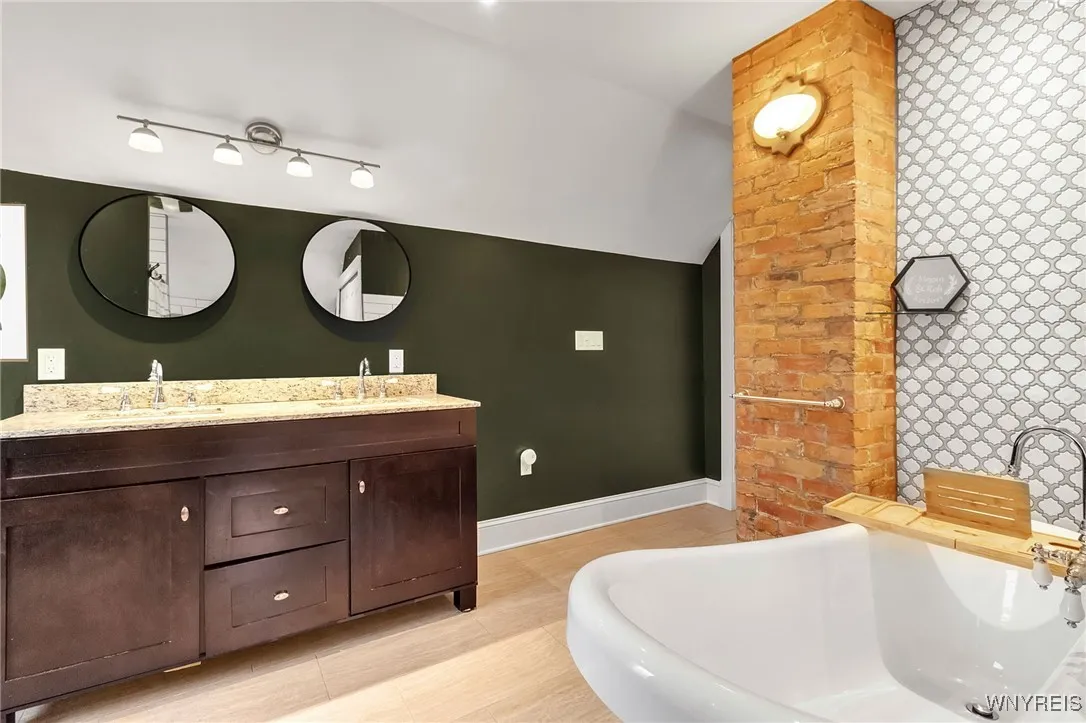 402 Breckenridge Street, Buffalo, New York 14213, Buffalo, New York 14213, 3 Bedrooms Bedrooms, 7 Rooms Rooms,2 BathroomsBathrooms,Residential,Closed,402 Breckenridge Street, Buffalo, New York 14213,0,B1591115