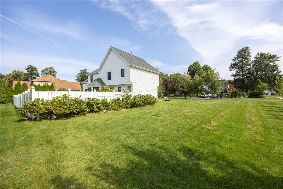 21 Tropez Point Pvt, Greece, New York 14626, Greece, New York 14626, 4 Bedrooms Bedrooms, 8 Rooms Rooms,2 BathroomsBathrooms,Residential,Closed,21 Tropez Point Pvt, Greece, New York 14626,0,R1591104